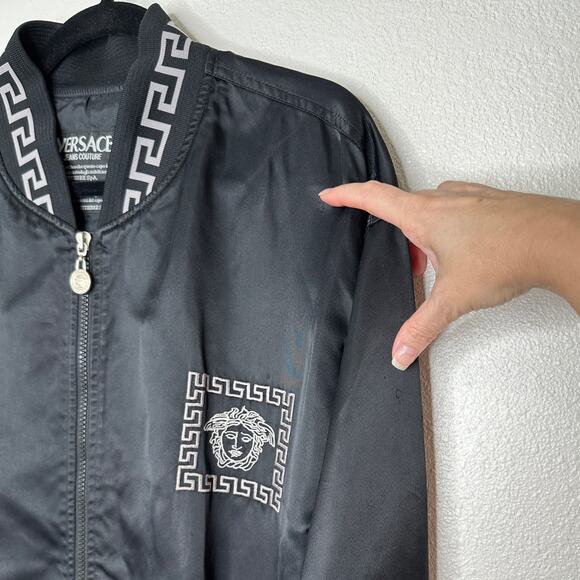 Versace Jean Medusa Black Silver Embroidered Logo Long Sleeve Zip Bomber Jacket - Picture 7 of 14